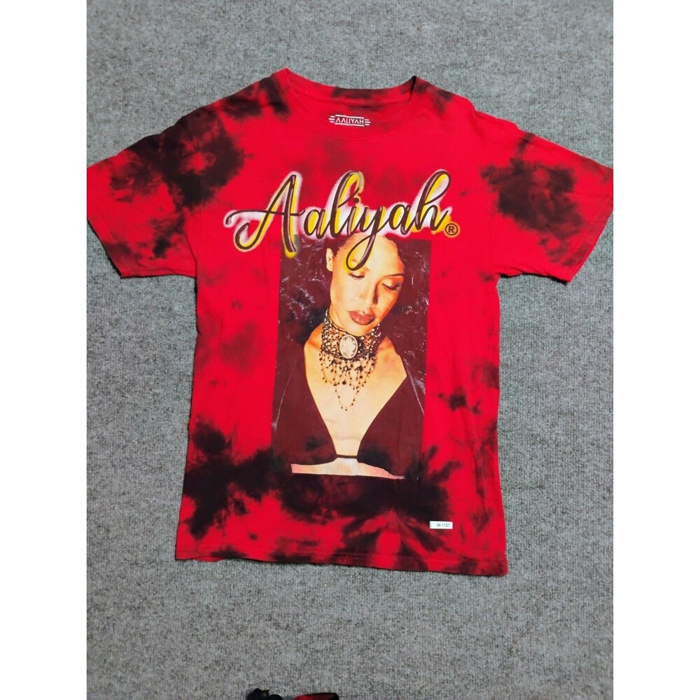 Aaliyah Tie Dye Graphic T Shirt Red Black Portrait Tee Adult Size Small